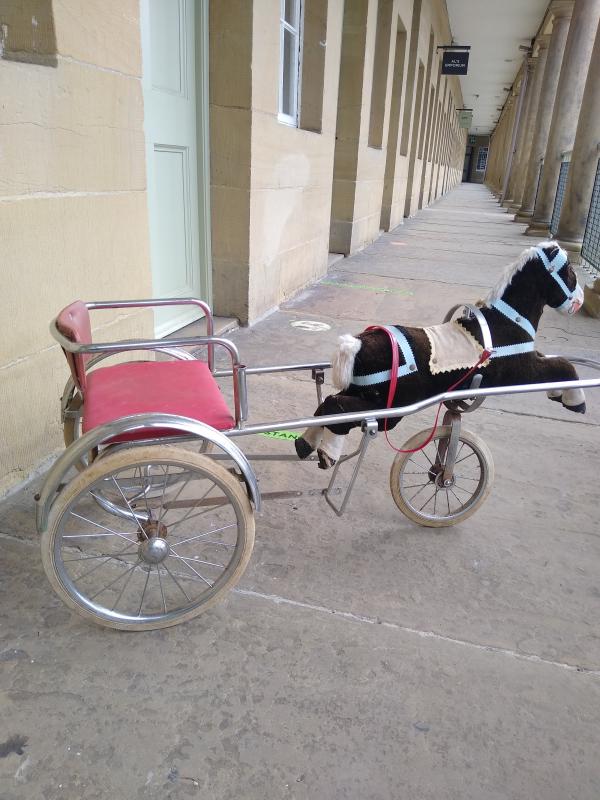 RARE Vintage 1950s Child s Horse Chariot Carriage Pedal Tricycle